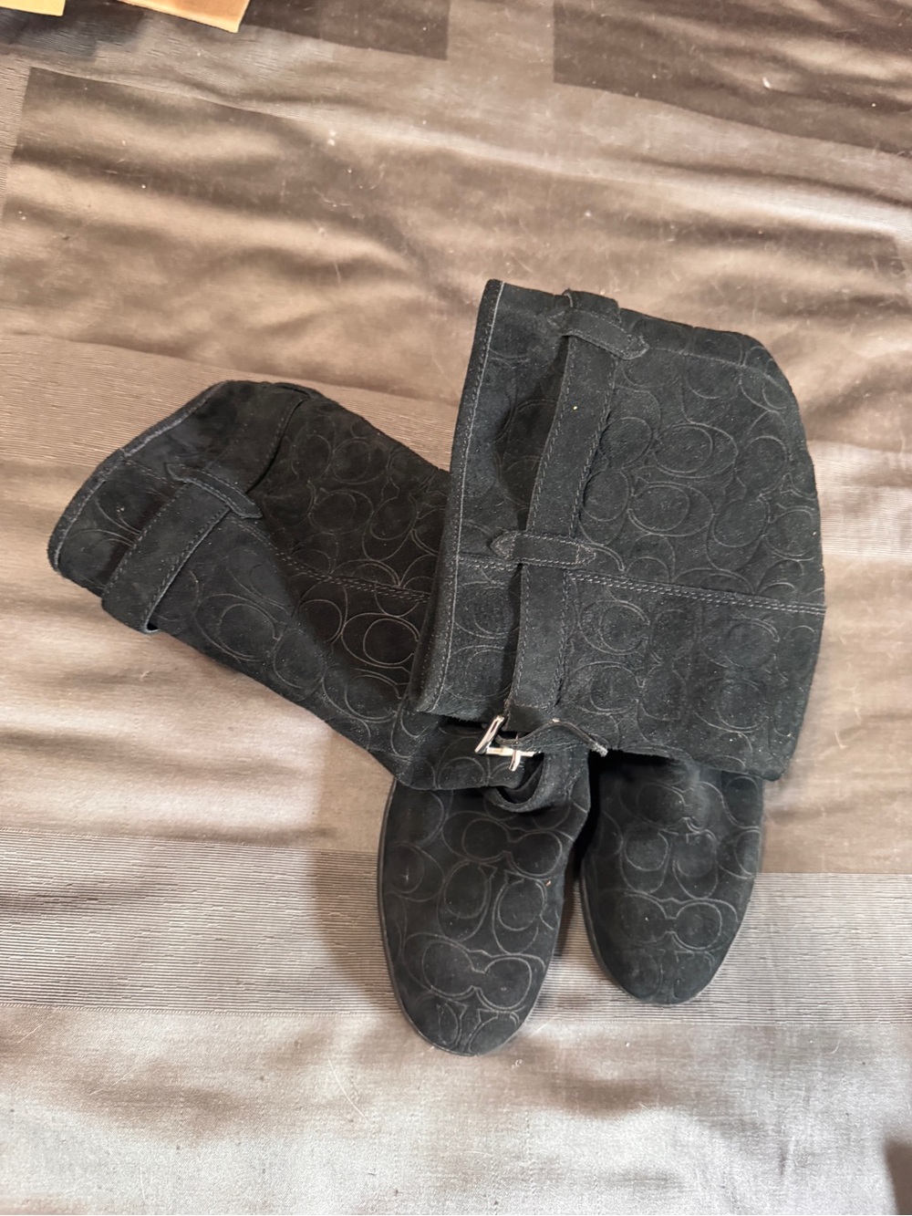 COACH SUEDE BOOTS WITH FUR (Worn once or twice)